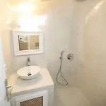 Дом отдыха White Cave House *