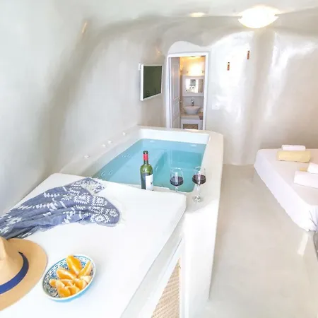 Nyaraló White Cave House